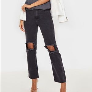 NWT Washed Black Knee Rip Straight Leg Jean
